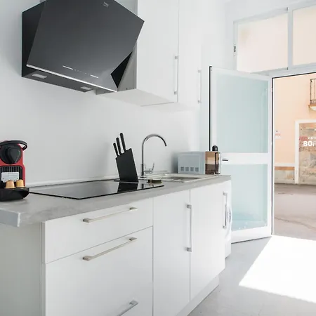 Comfortable 1 Bath 1bedroom *