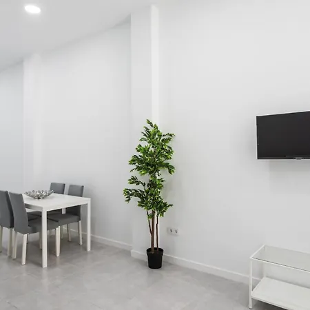 شقة Comfortable 1 Bath 1bedroom مالقة