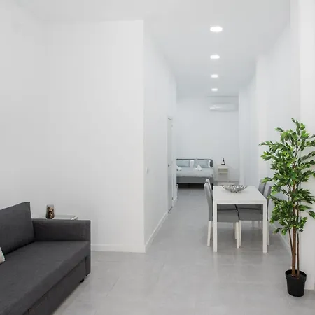 Comfortable 1 Bath 1bedroom شقة *